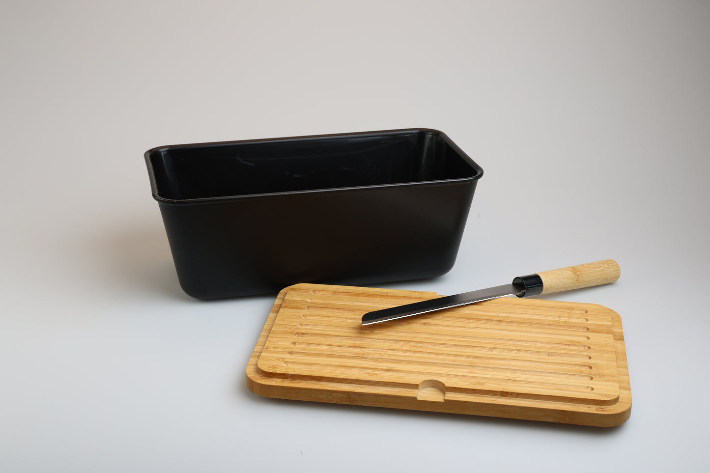 Brotkasten mit Messer - Airlock Black