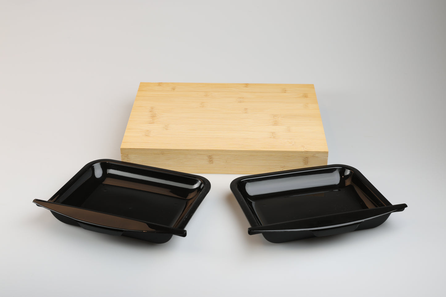 Schneidebrett mit Auffangschalen - Landing Pad - Sideload Black